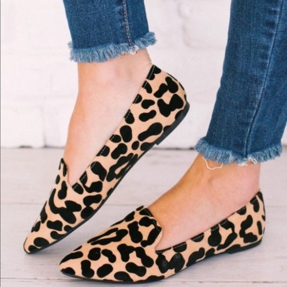 5⭐️TAN LEOPARD Slip-On pointed toe ballet- Shoe - Picture 3 of 6